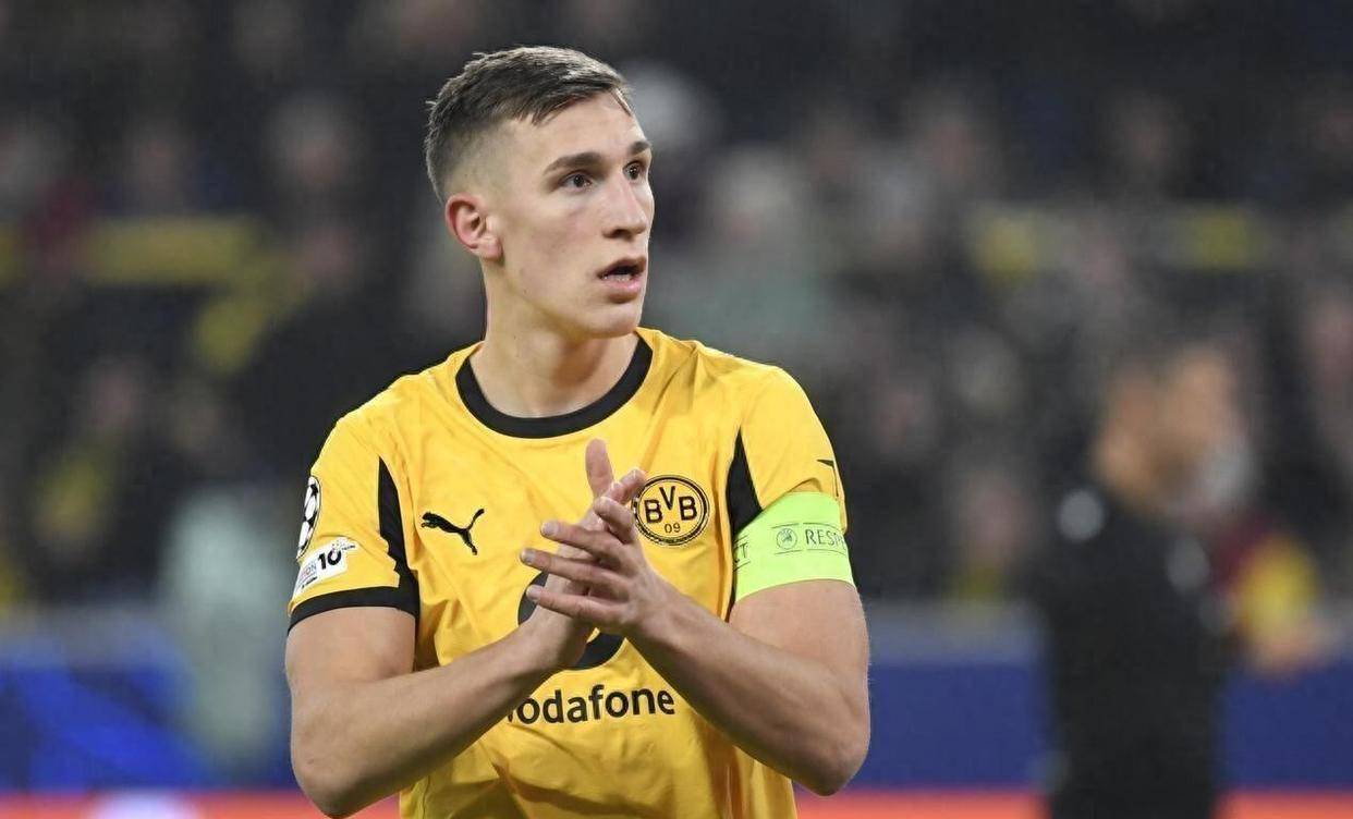 4-0,多特蒙德碾压西甲第三,吉拉西双响炮,阿德耶米造点+破门